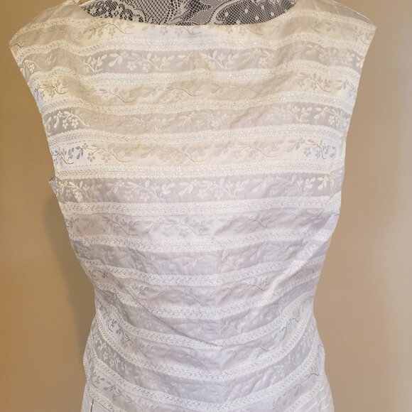 Crimson by Lawrence Kurtz set top & skirt - Picture 9 of 9